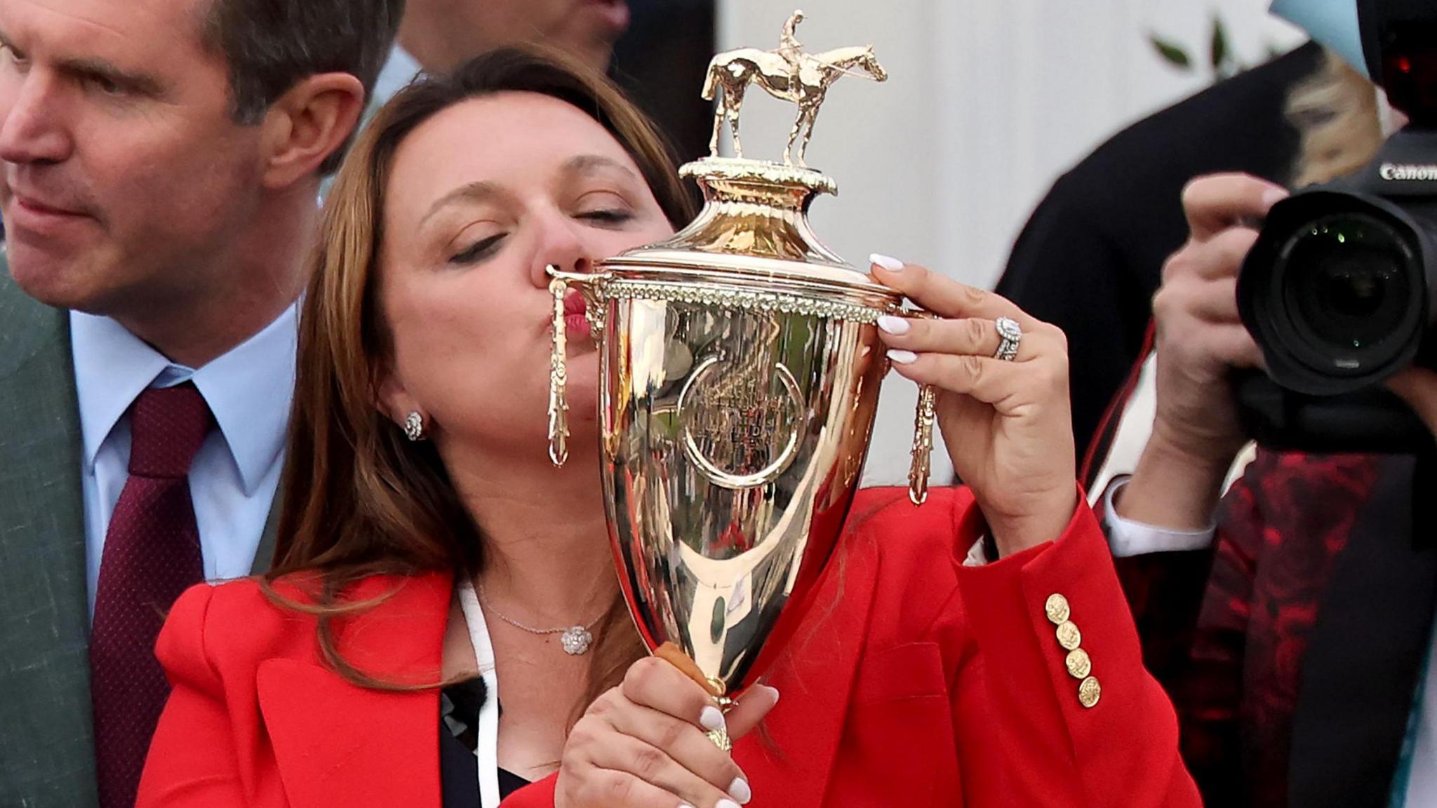 5 Fun Facts about Cherie DeVaux